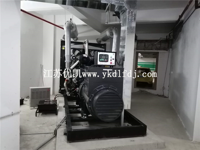 2020年8月5日，南寧某寫字樓項目1000KW上海凱普發(fā)電機組完成安裝調(diào)試培訓(xùn)工作